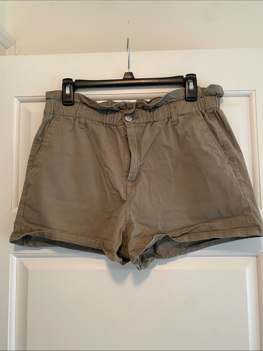 Kensie Jeans The Paperbag High Rise Short size 10/30